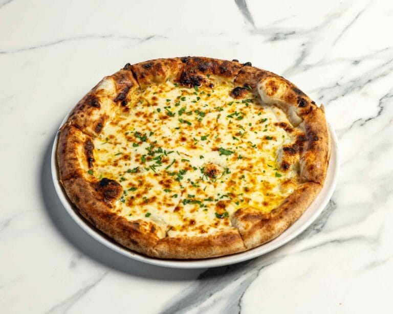 Garlic & Cheese Pizza